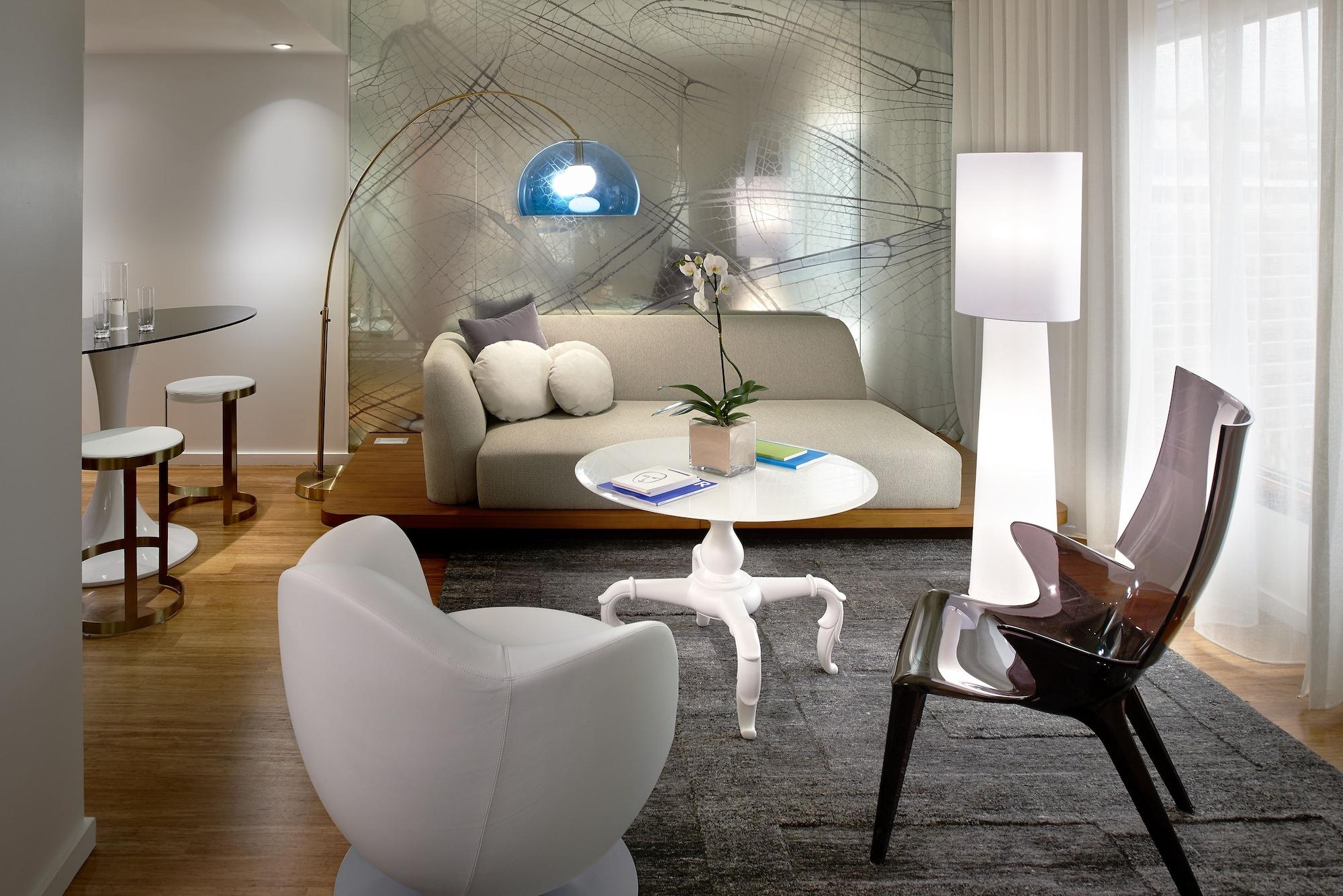Hotel Mondrian Angeles 4*