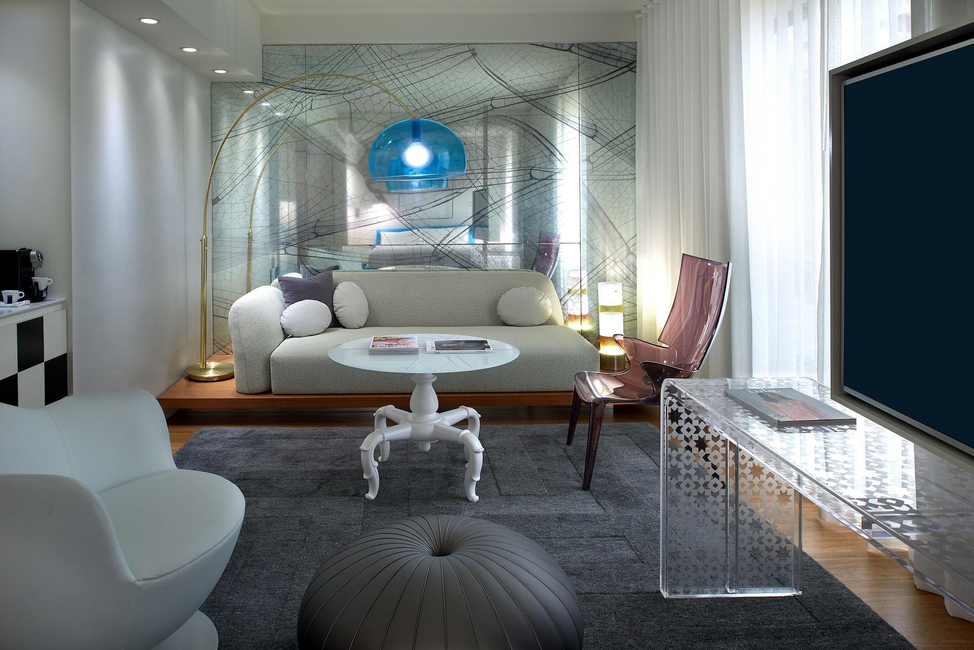 Mondrian Angeles Hotel